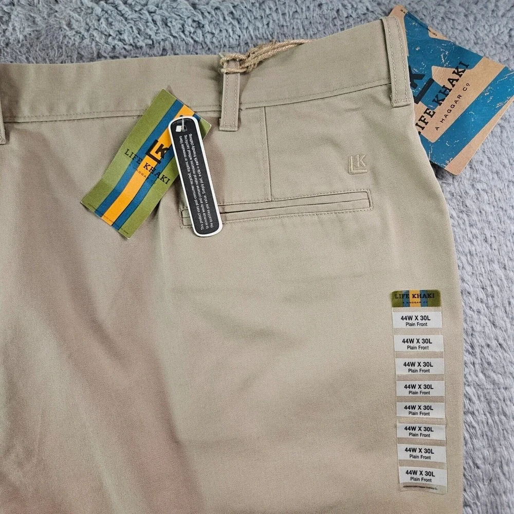 NWT A Haggar‎ Co Life Khaki LK Pants Men 44 x 30 Flat Front Straight Beige